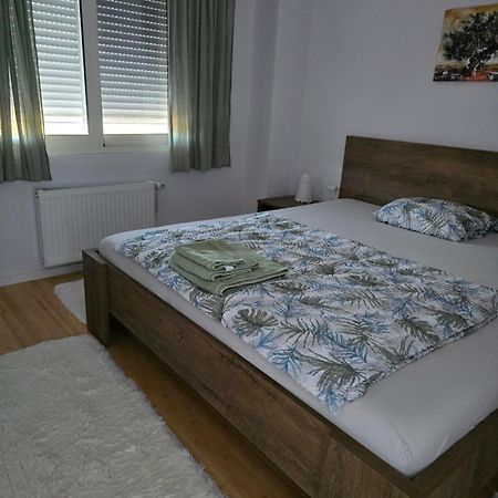 Vasiliki Studio, Beautiful New Built Appartement 10 Km To Airport Artemida  Exterior photo